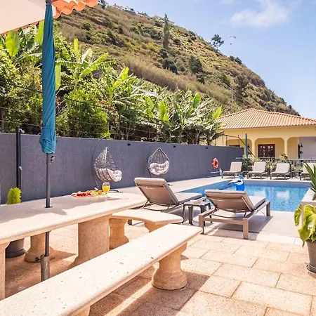 Casa Dos Loes *